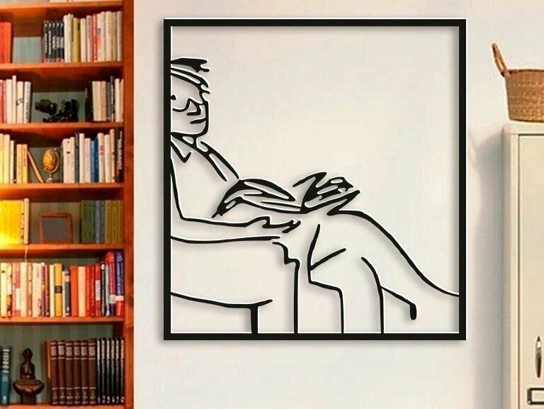 Панно настенное для интерьера из дерева Мужик читает книгу картина для декора на стену для дома и уюта