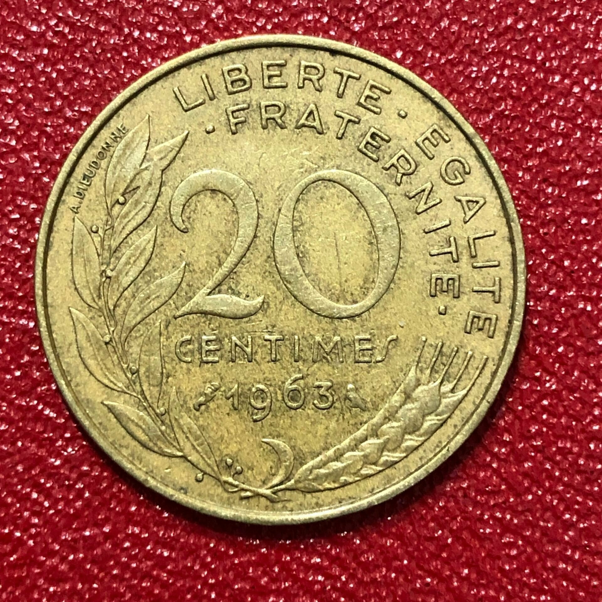 Монета Франция 20 Сантимов 1963 год #2-6