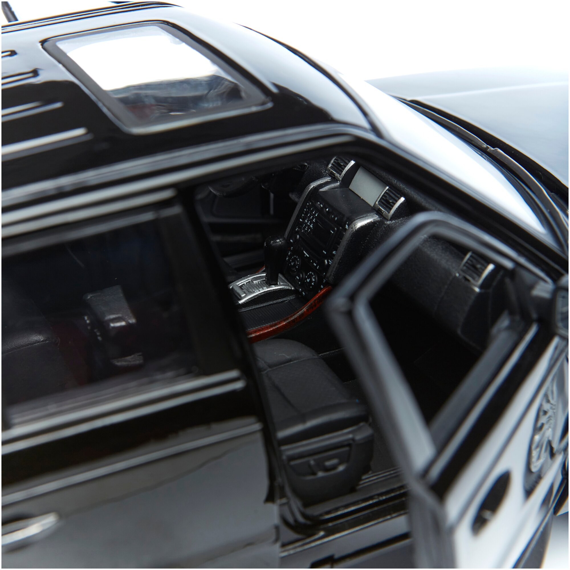 Bburago Машинка металлическая Range Rover Sport, 1:18, черный - фото №13