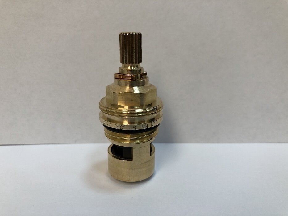 Кранбукса керамическая для смесителей Vidima B964636NU — фото 1