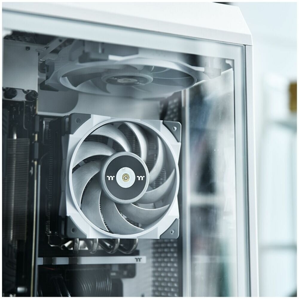 Вентилятор для корпуса Thermaltake TOUGHFAN 12 Snow (CL-F117-PL12WT-A)