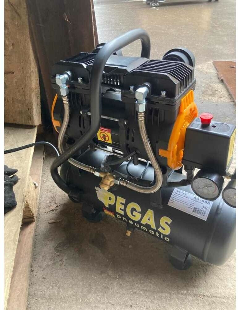 Компрессор безмасляный Pegas PG-602 6 л 14 кВт