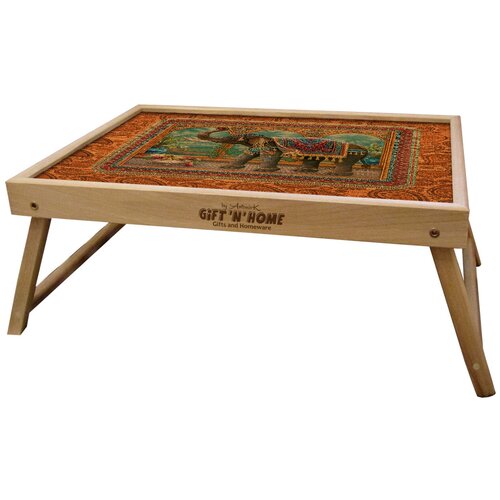 Столик из бука с раскладными ножками 