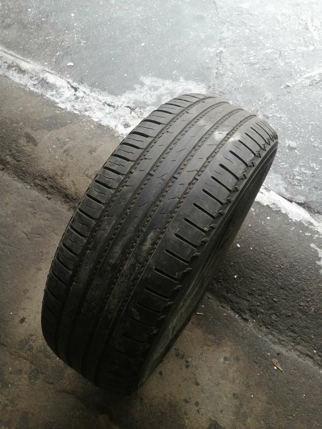 245/70 R16 111H Nokian Hakka Blue SUV