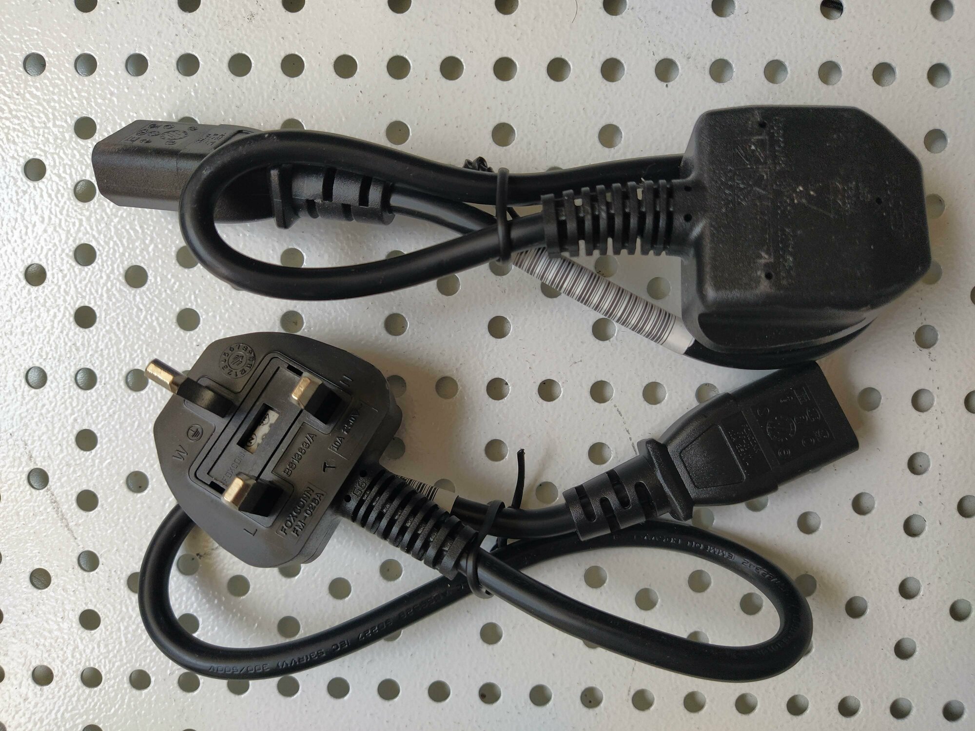 фото Кабель питания, вилка UK