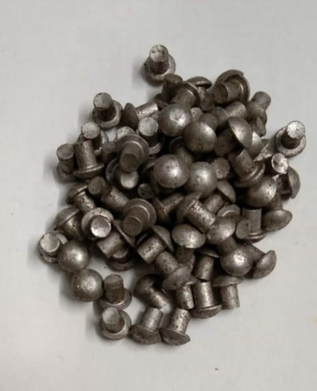 Заклепки 8*10 мм ,90 шт в упаковке