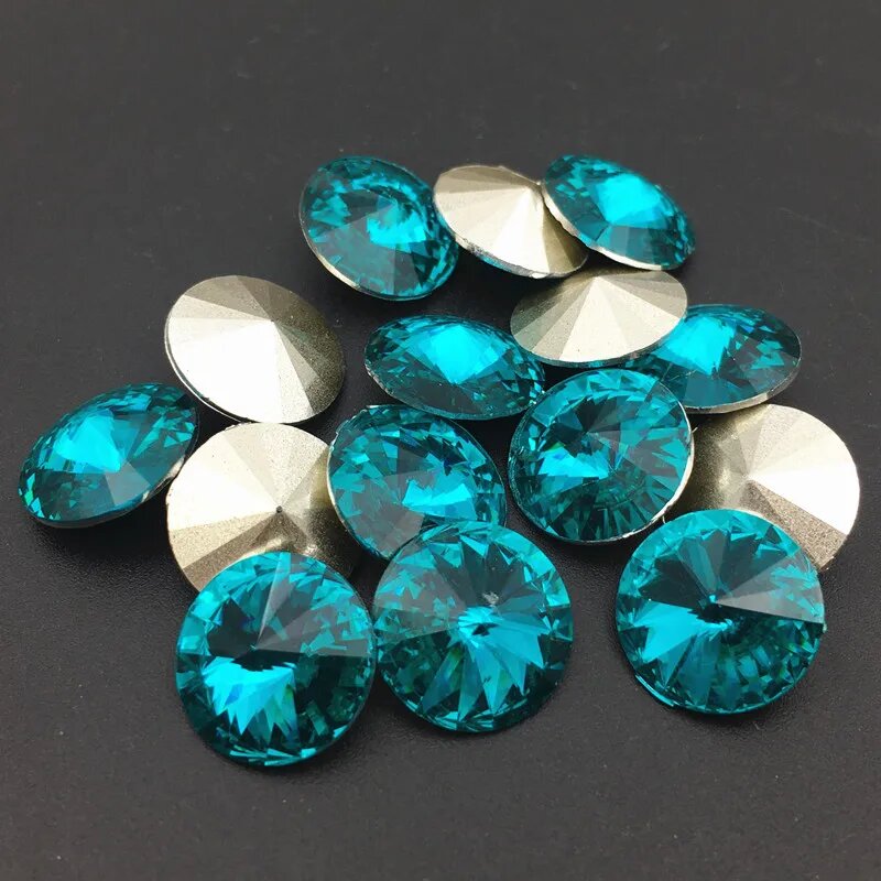 Стразы круглые бирюзовые, emerald, 12 мм, 40 шт.