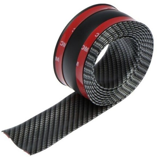 Защитная накладка на порог автомобиля TORSO самоклеящаяся карбон 5х250 см 460₽