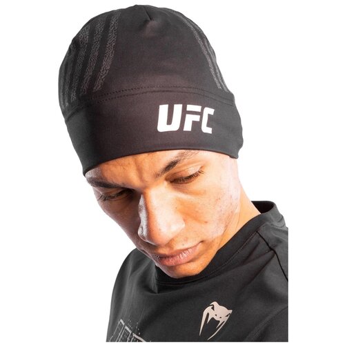 фото Шапка ufc venum authentic fight night black