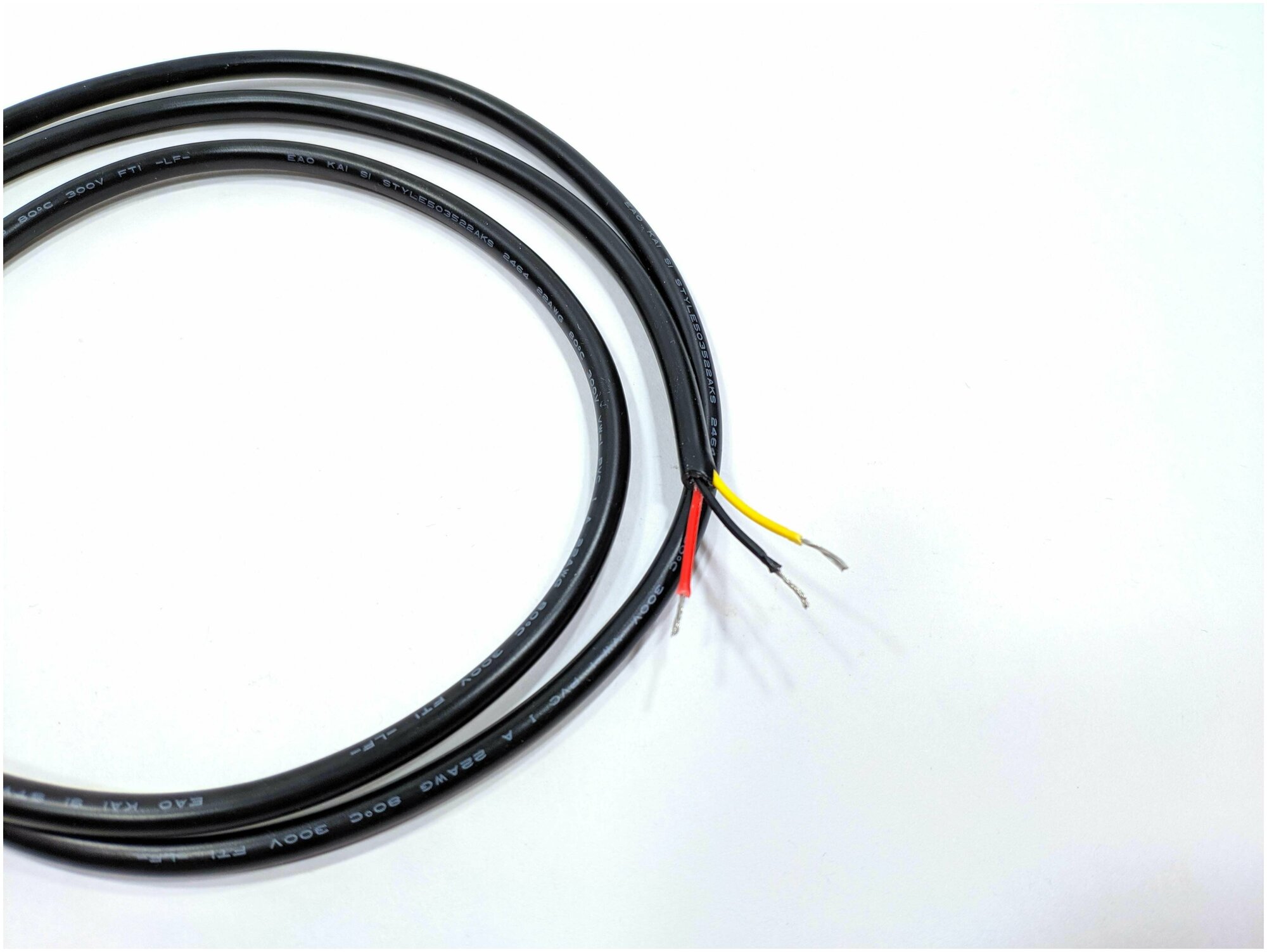 Провод 22 AWG 0.3MM2, 3 жилы ПВХ, 1 метр для подключения фар на электросамокаты - фотография № 2