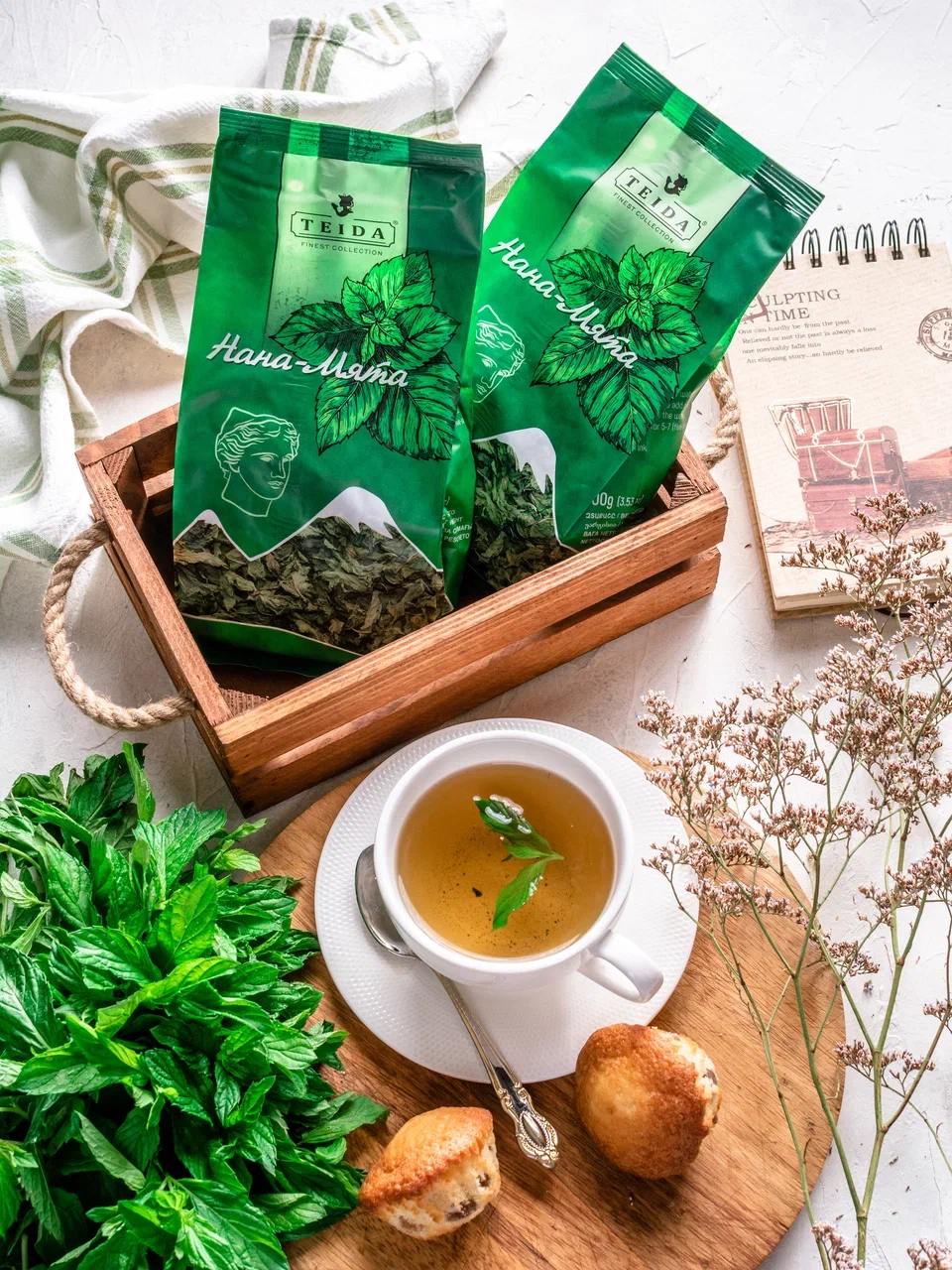 Чай травяной Teida Нана Мята листовой 100 г - фотография № 1