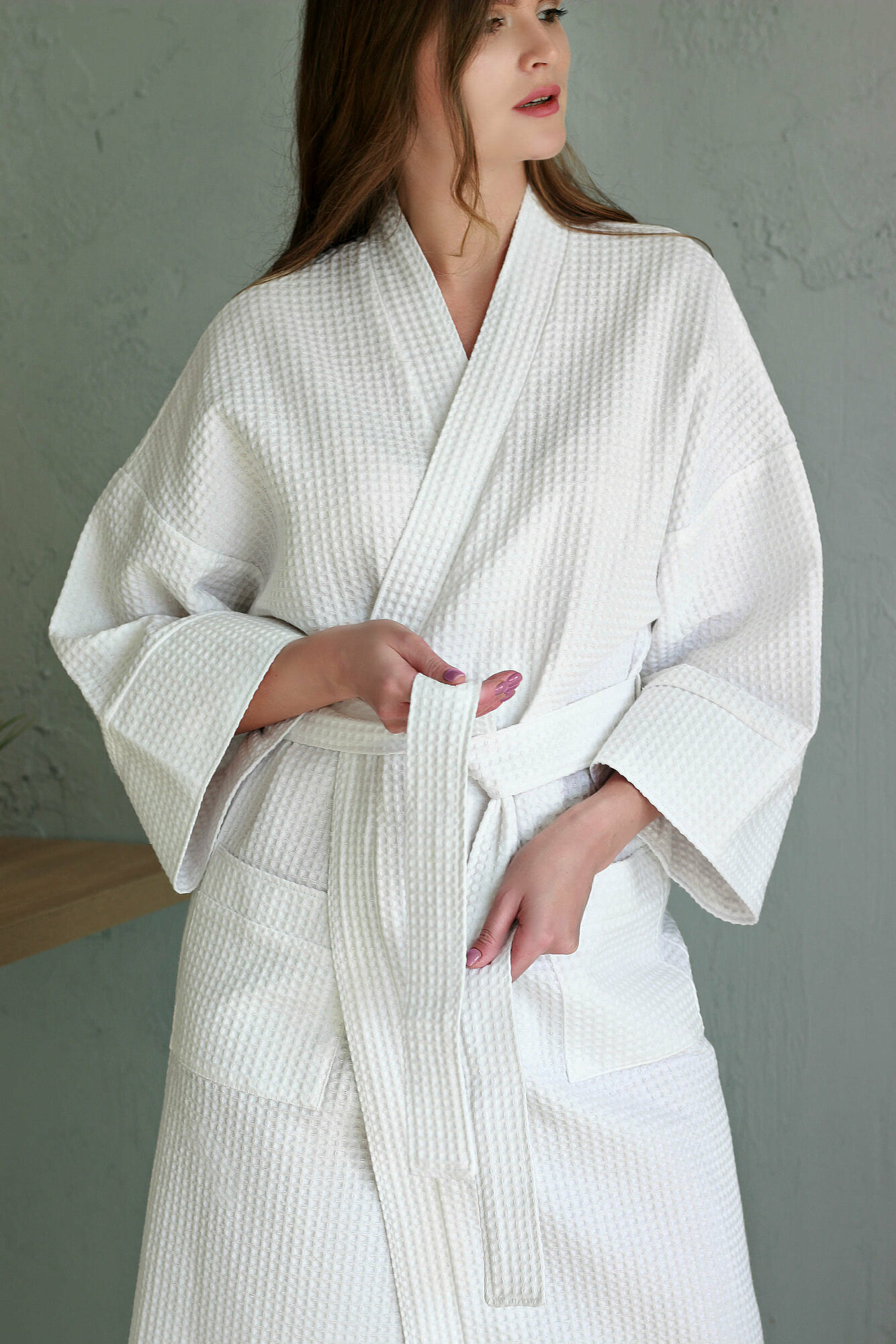 Халат ZUKI удлиненный, укороченный рукав, пояс, карманы, банный, размер L, белый - фотография № 1