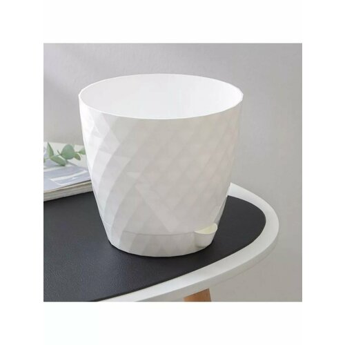 Горшок для цветов с прикорневым поливом Румба 3 л цвет 652₽