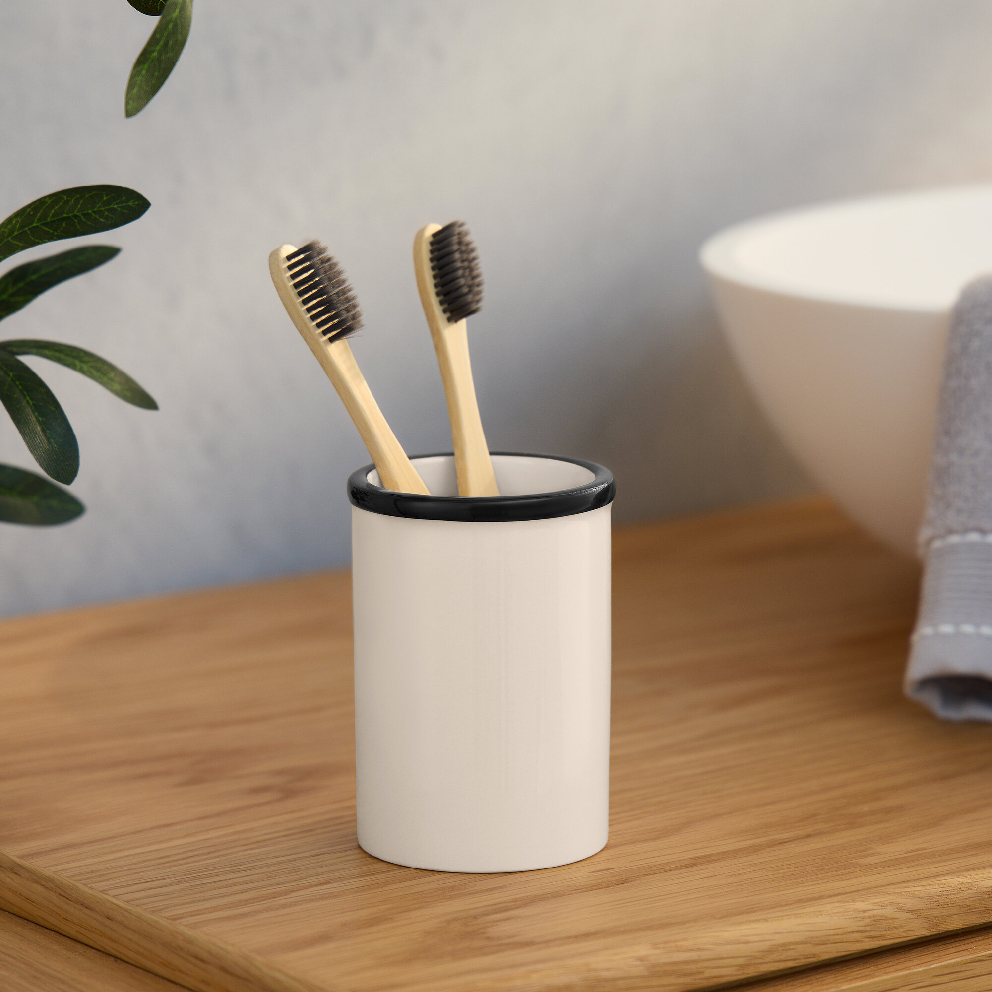 Набор аксессуаров для ванной от бренда Arya home Eli 3 предмета белый — фото 1