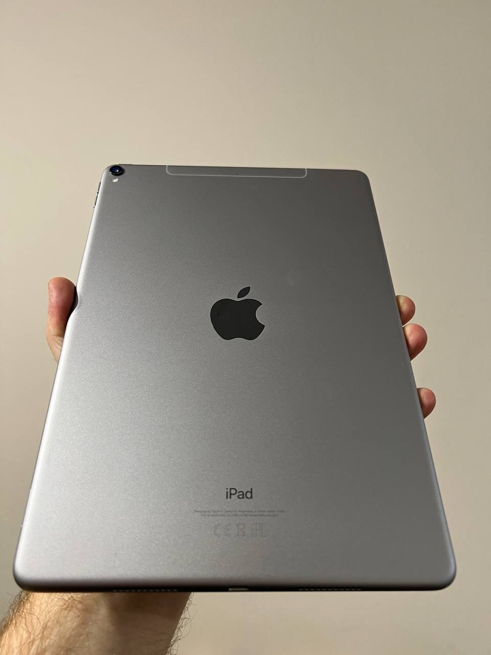 iPad Pro 10.5 Wifi+Cellularモデル64GB Apple iPad Pro 10.5インチ Wi-Fi+Cellular 64GB 価格比較