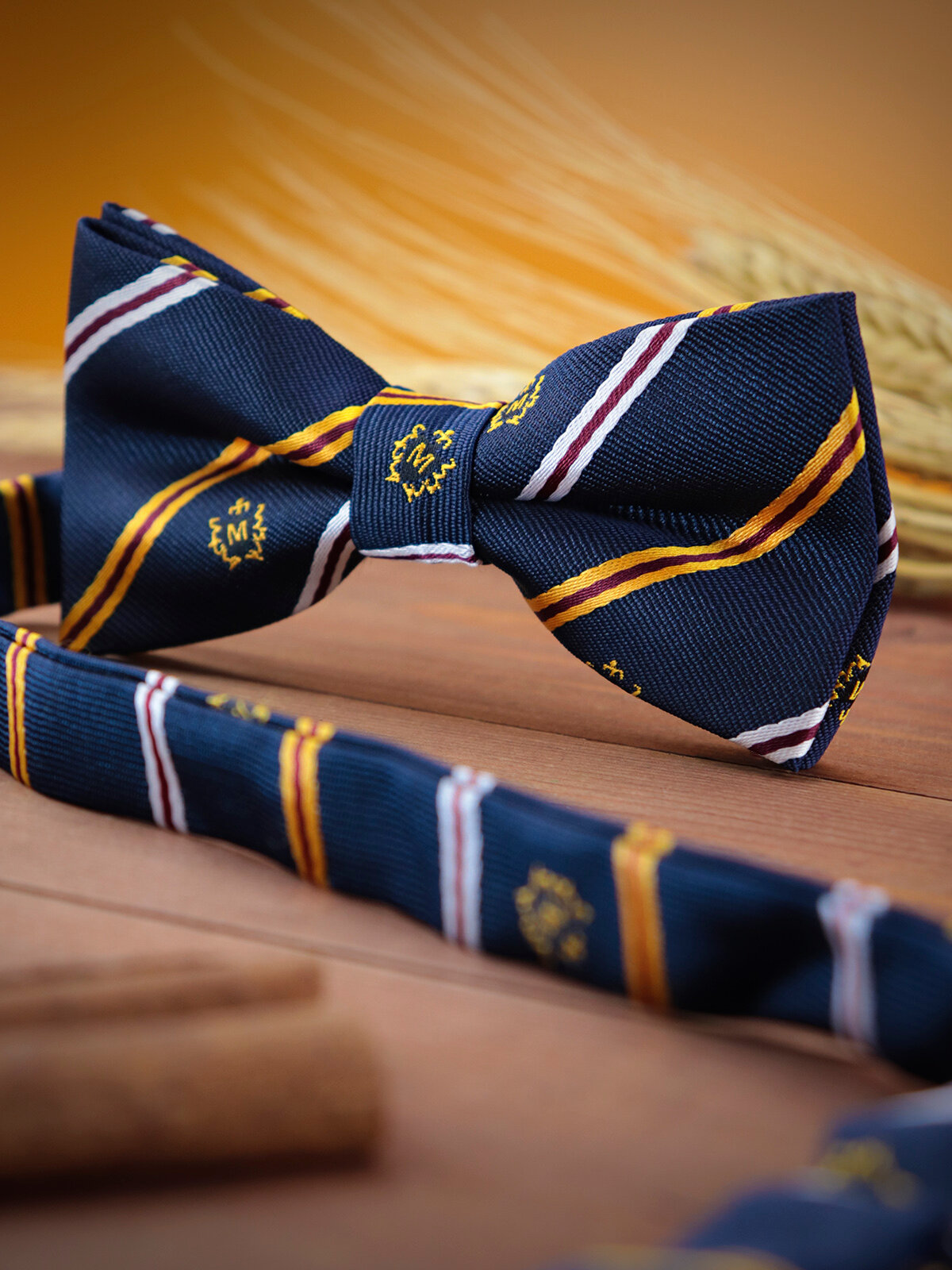 Бабочка 2beMan, белый, синий, желтый, красный — фото 1