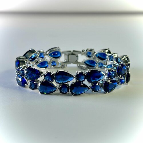 фото "браслет из камней" от бренда rigant, женский браслет с синими кристаллами\камнями 20 см.