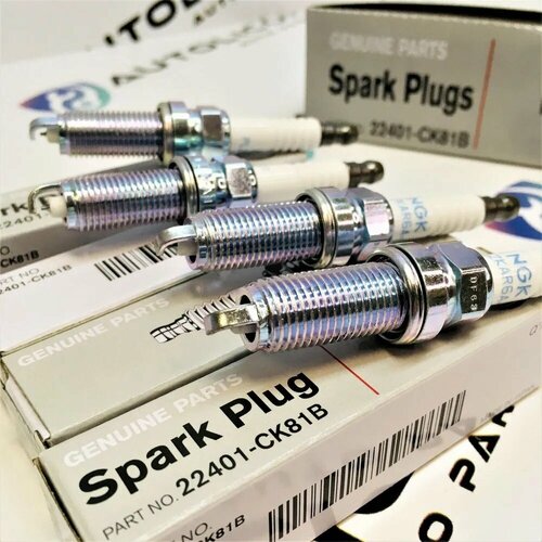 Свеча зажигания Nissan 22401CK81B 2999₽