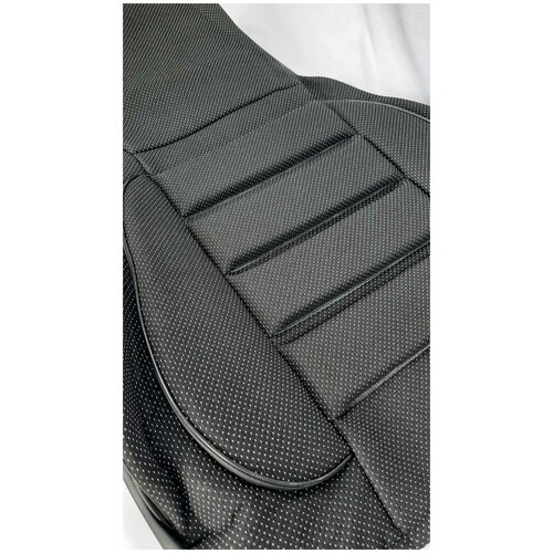 Чехлы для сидений автомобиля ВАЗ (Lada) 2107 . Черного цвета . Серия 