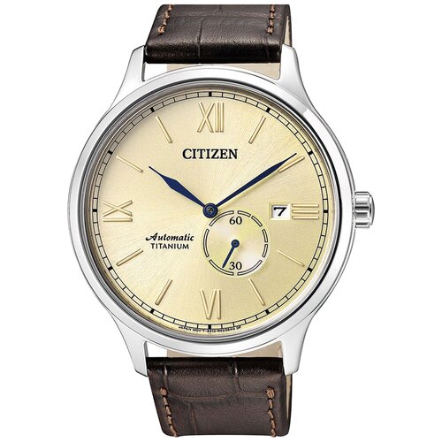 Наручные часы CITIZEN Super Titanium, коричневый