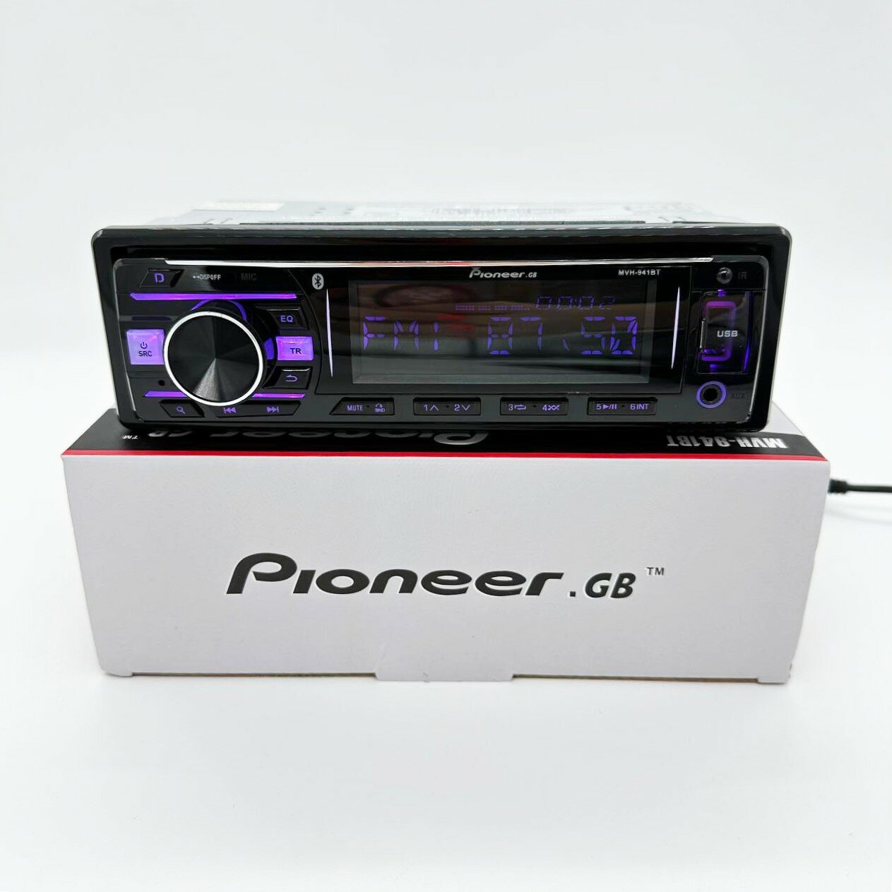 фото Автомагнитола 1 Din / Эквалайзер / 7 цветов подсветки / BLUETOOTH/ AUX / USB / FM / Пульт ДУ