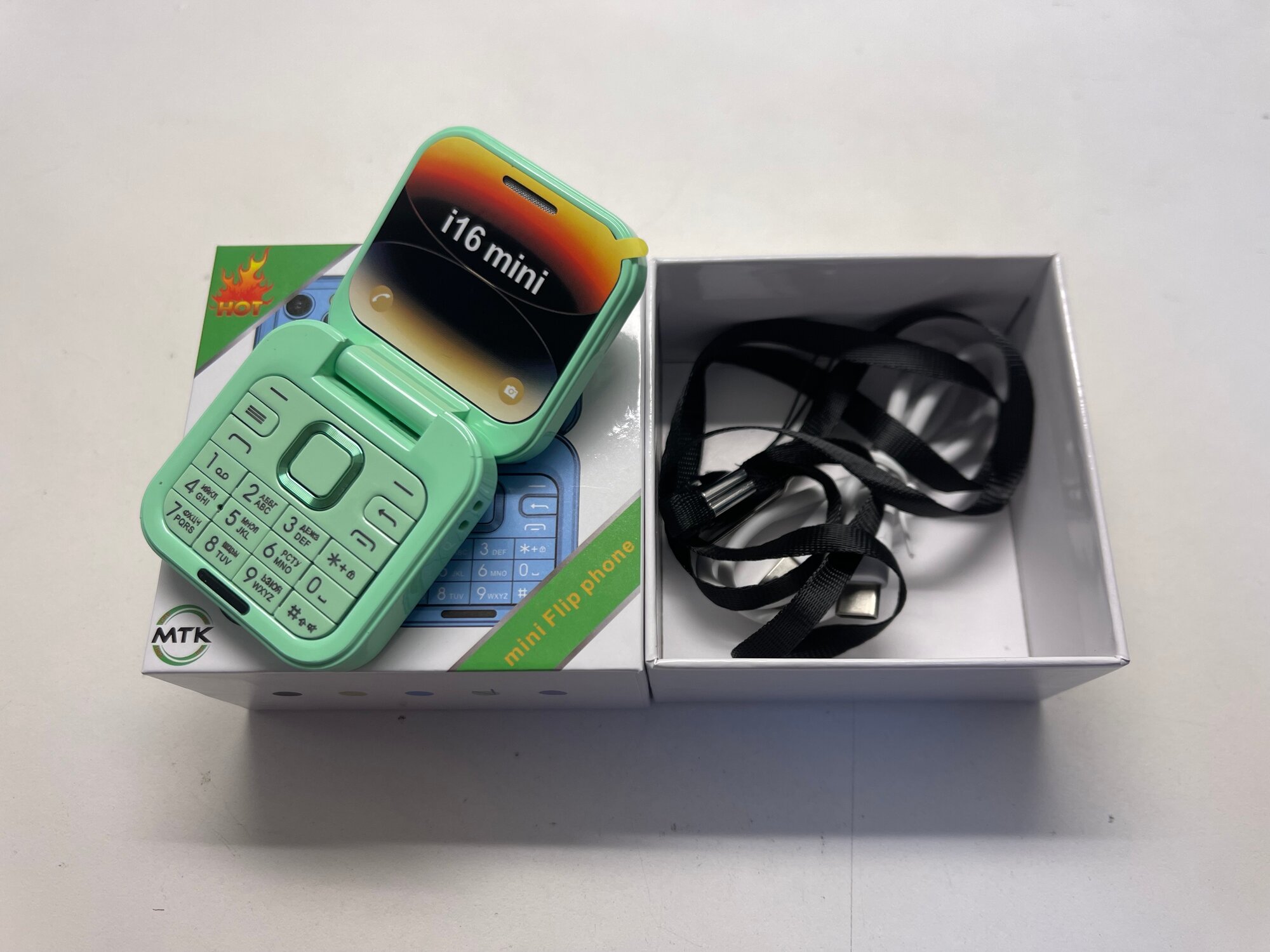 Кнопочная раскладушка i16 PRO MINI, 2сим, 500mAh, зеленый — фото 1