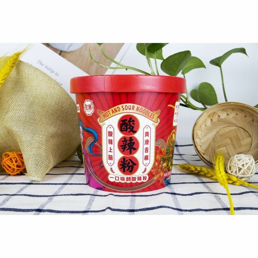Лапша HEZHAI прозрачная из картофеля по-Сичуански с арахисом, острая быстрого приготовления (Китай) — фото 1
