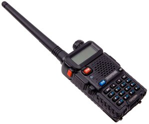 Рация Baofeng UV-5R Черная / Портативная радиостанция Баофенг для охоты и рыбалки с аккумулятором на 1800 мА*ч и радиусом до 10 км / UHF; VHF; IP54