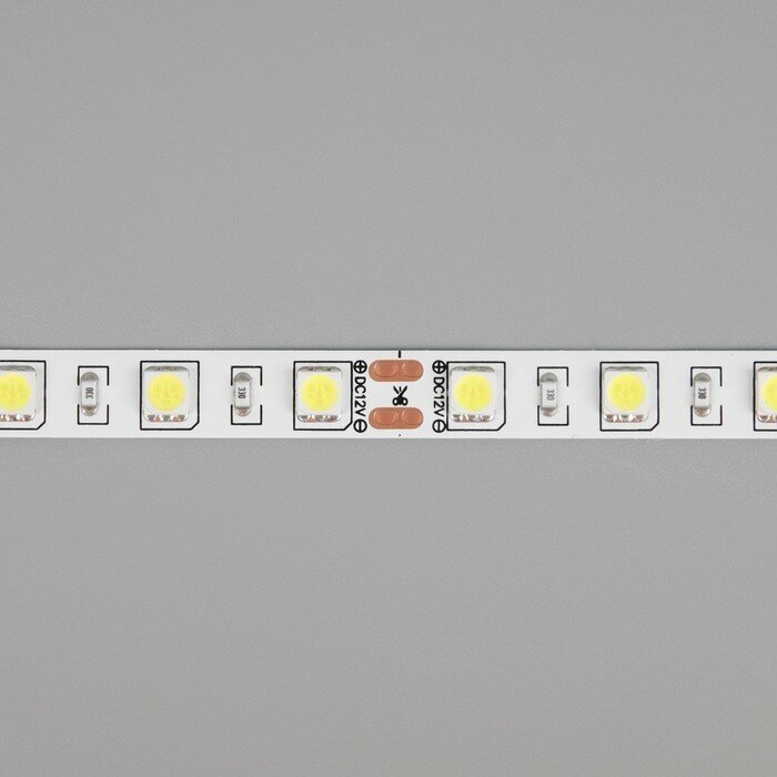 Светодиодная лента TruEnergy, 12В, Smd5050, 5 м, Ip20, 14.4 Вт/м, 60 LED/м, 6000K 9610282 - фотография № 5