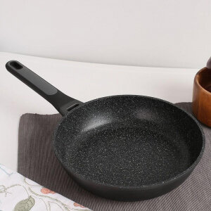 Сковорода Nadoba Dara 24 см антипригарное покрытие