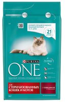 Корм для кошек Purina ONE (3 кг) 4 шт. Для стерилизованных кошек и котов с Говядиной и пшеницей 3 кг