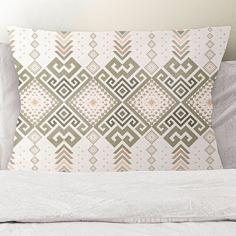 фото Подушка декоративная / Марокканские узоры, велюр / Взбитые Сливки / 30х50 / подарок / подушка диванная / подушка для интерьера.