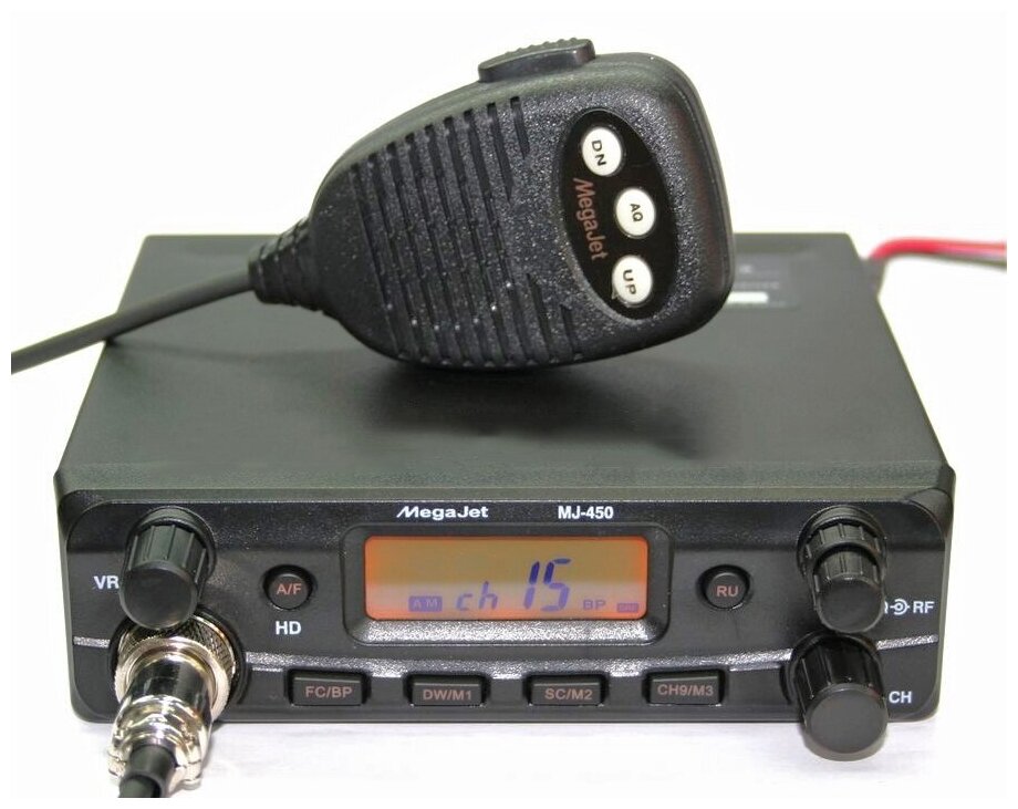 Автомобильная радиостанция MEGAJET MJ-450