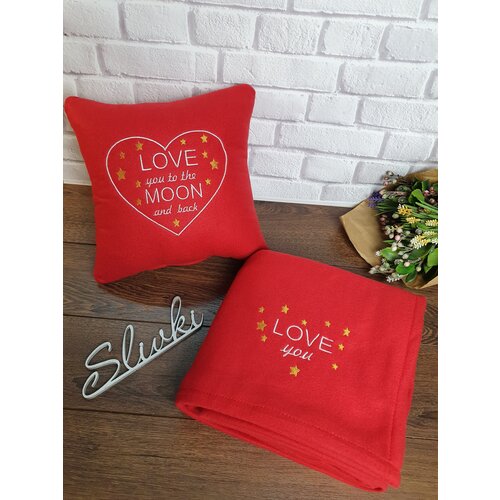 Подарочный набор "Love you" : декоративная подушка 30х30 см и плед 150х150 см с машинной вышивкой , цвет красный