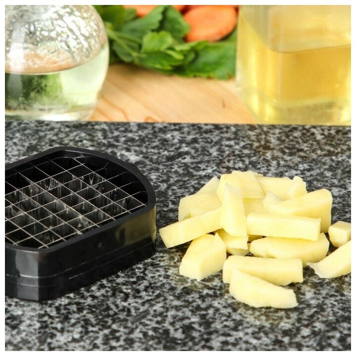Слайсер для картофеля Magistro Vegan pro, 2 насадки и пушер, 10×8×14,5 см, цвет чёрно-белый - фотография № 7