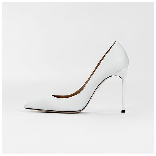 фото Туфли "про себя", белые so breen