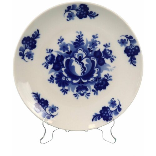 Тарелка Романс ягодка диаметр 175мм Объединение гжель 440₽