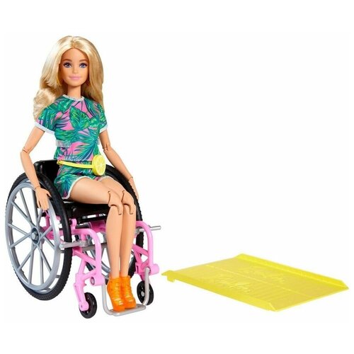 Кукла Барби в инвалидном кресле