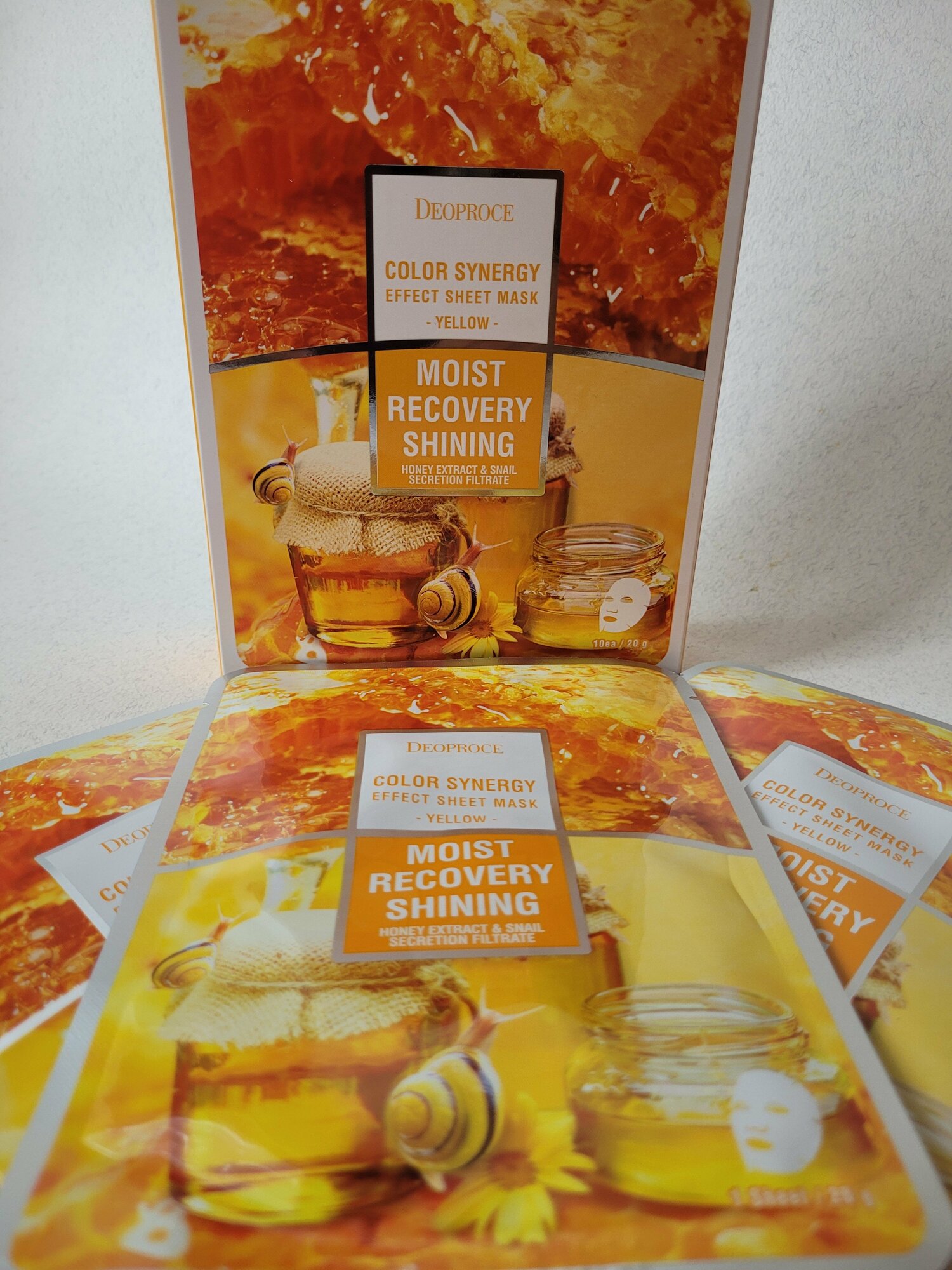 Маска тканевая на основе фильтрата улитки и мёда DEOPROCE COLOR SYNERGY EFFECT SHEET MASK YELLOW 20g 20гр - фото №20