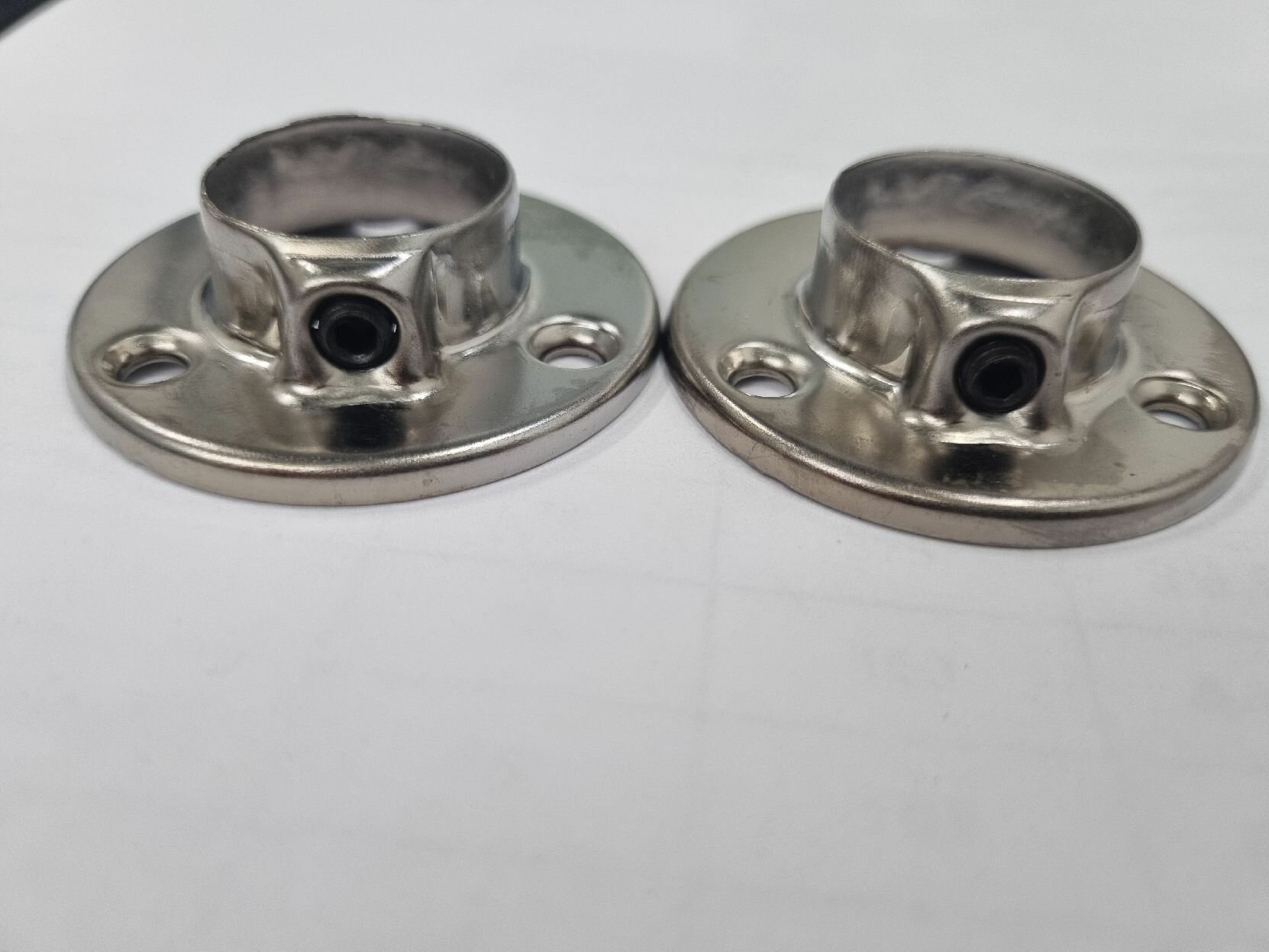 Фланец для трубы 25мм (держатель для трубы 25мм) с фиксатором комплект 2шт.