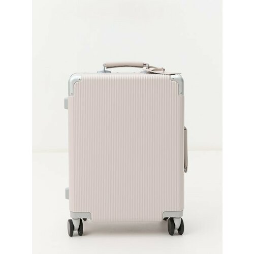 Чемодан Maison David бежевый 12783₽