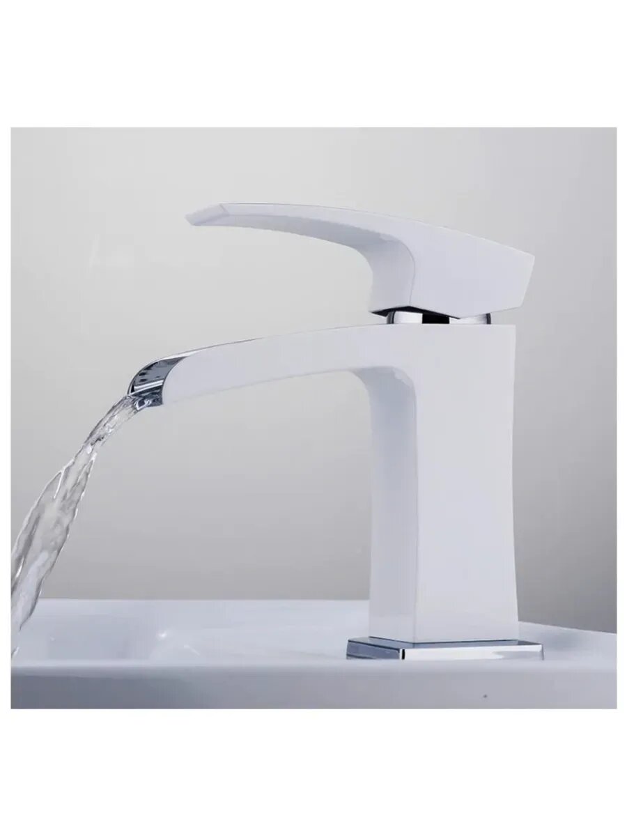 Смеситель Gappo G1007-30, латунь, аэратор, гибкий излив, белый / хром