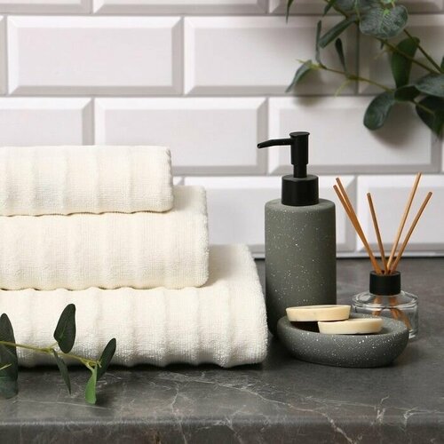 Полотенце Махра 30х60 см 1404₽