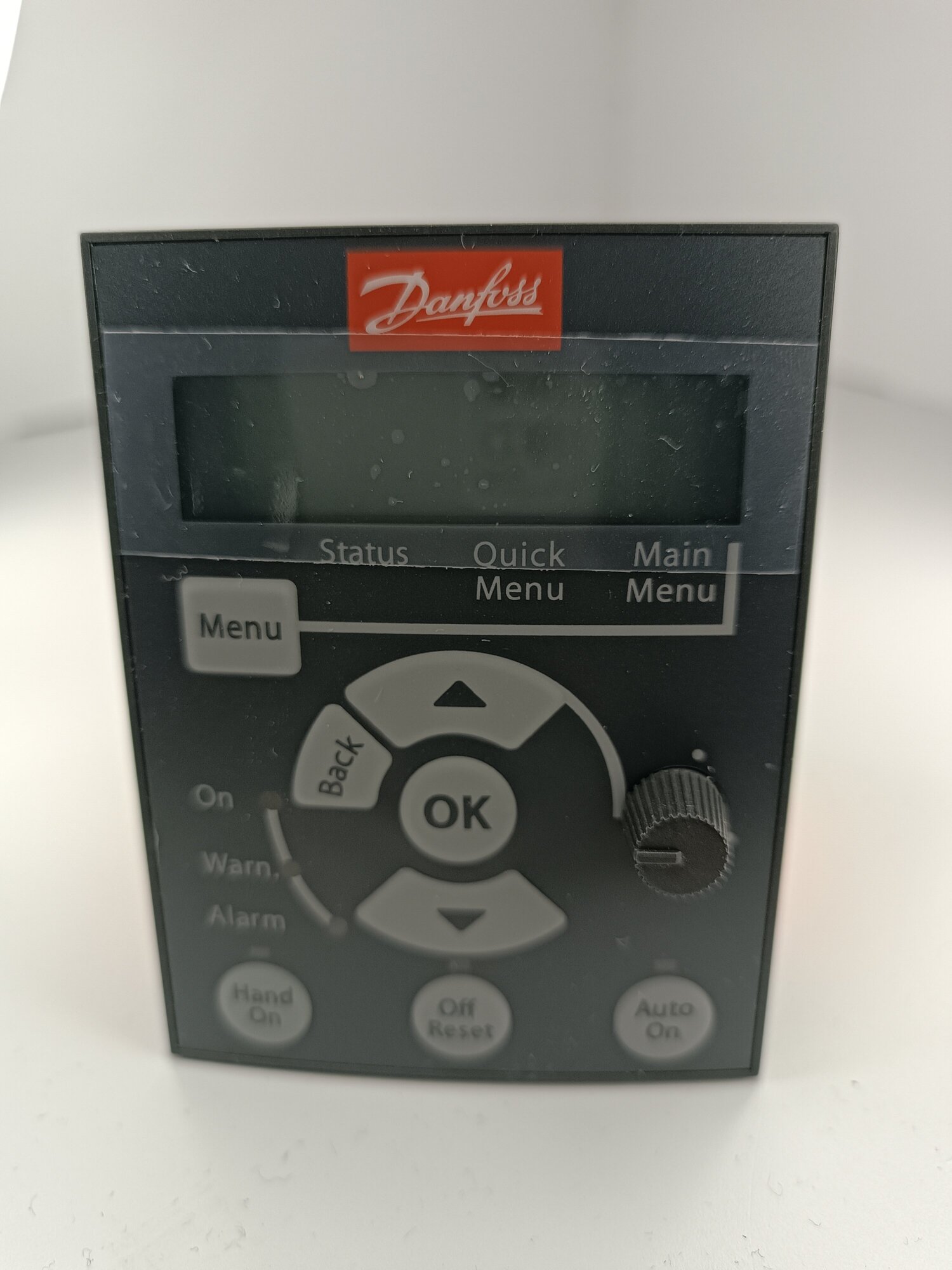 132B0101 Панель управления c потенциометром Danfoss VLT LCP 12 для Micro Drive FC 51 - фотография № 3