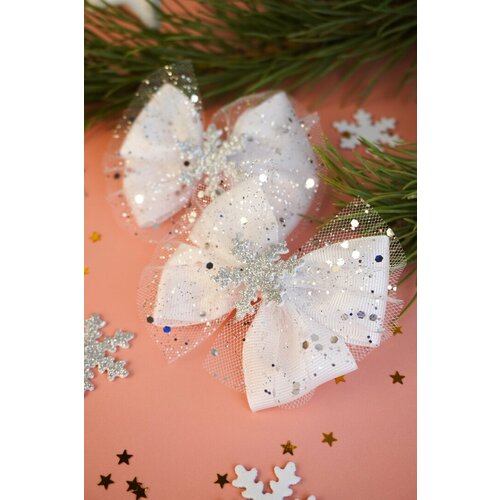 Новогодние бантики со снежинкой