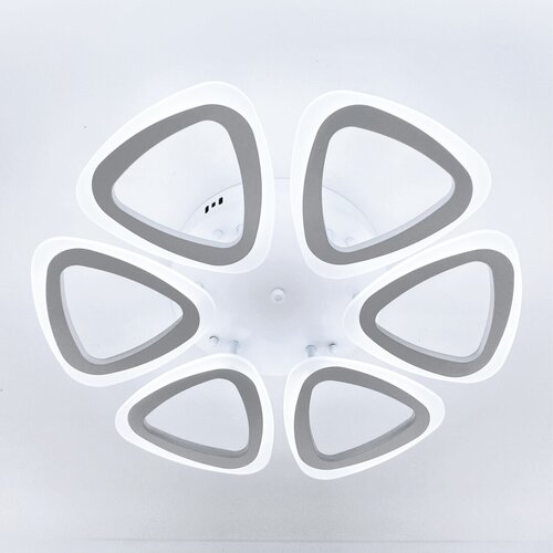 Люстра потолочная светодиодная Sapfire с пультом дистанционного управления, 50 Вт