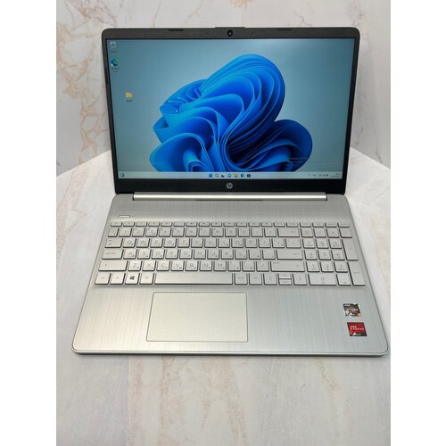 Ноутбук HP 15s-eq2028ur. Конфигурация: Ryzen 3 5300U/8GB/256GB/Radeon Graphics/FHD/Win11