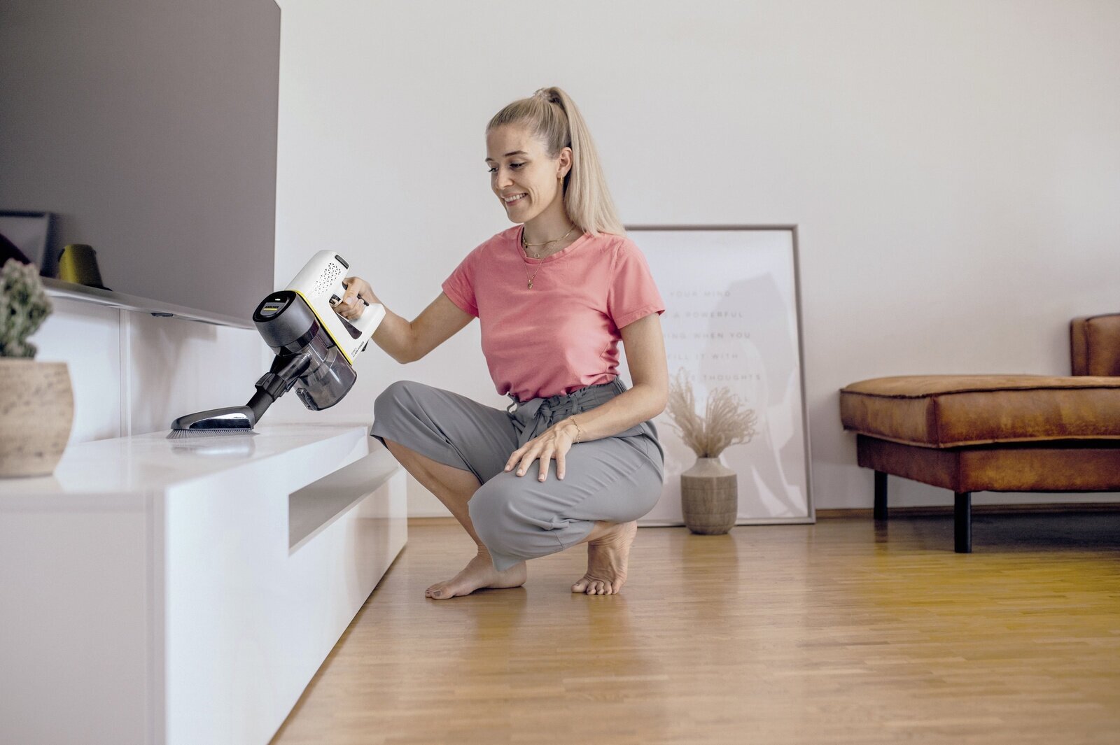 Пылесос KARCHER VC 4 Cordless Premium myHome