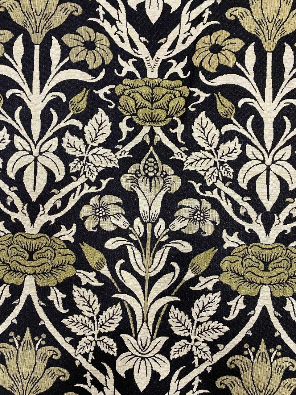 фото Гобелен, гобеленовая ткань 170х100 см / У. Моррис, "Розы и шипы" оливковый