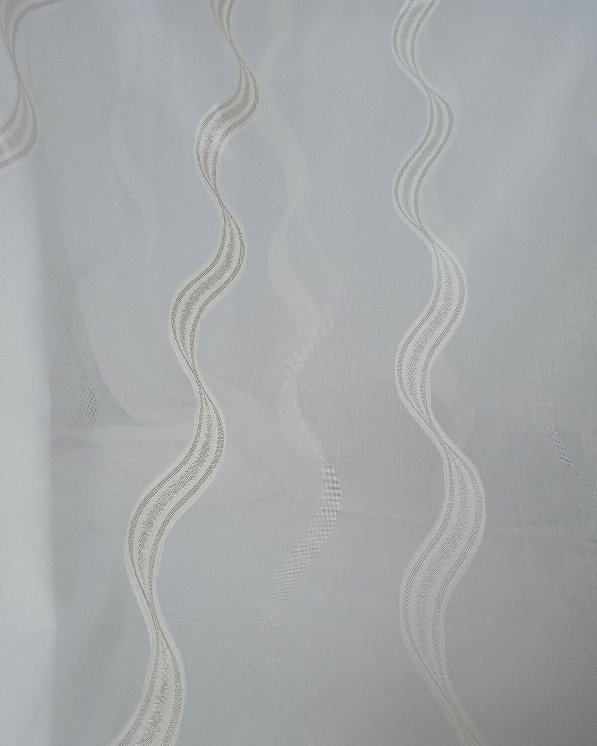 Ткань для штор на отрез Тюль Вертикальная волна золото-серебро